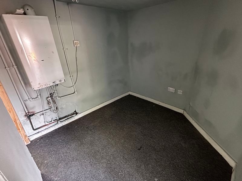 Property photo 3 of 11 Photo 3