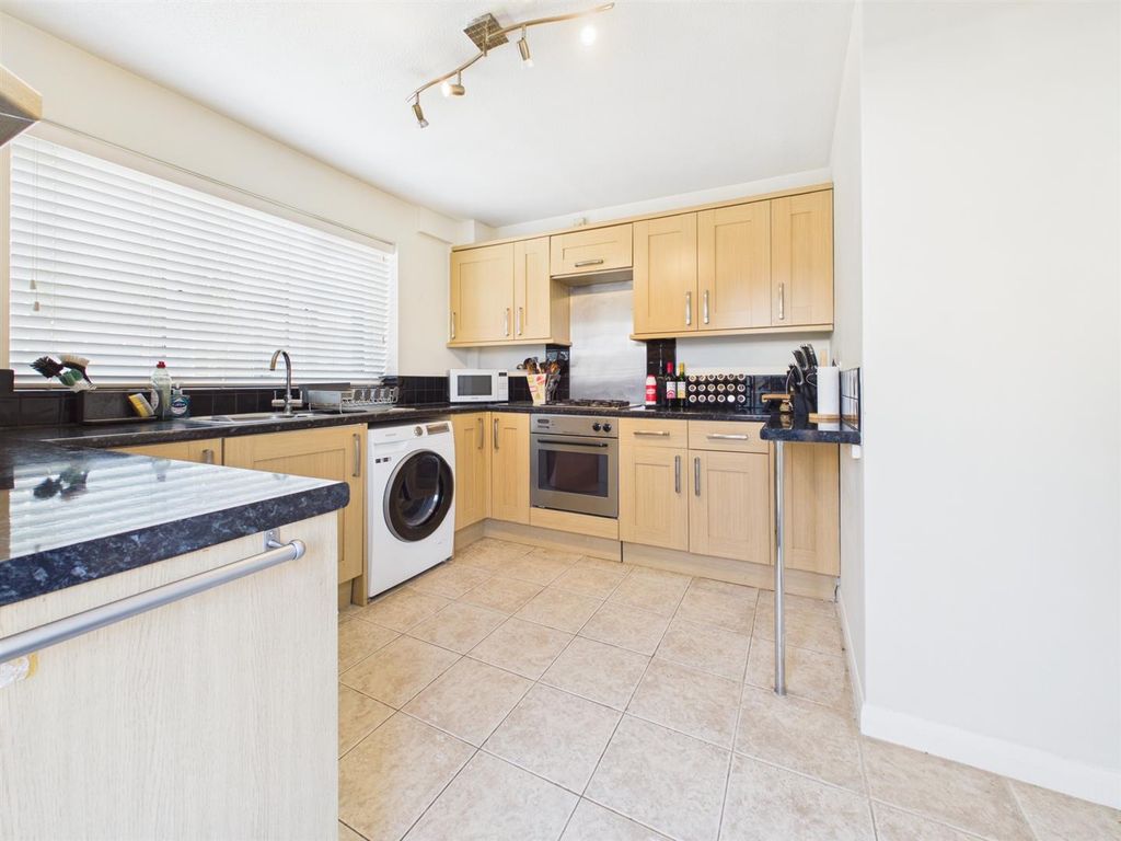 Property photo 2 of 12 Cam05510G0-Pr0253-Still009.Jpg