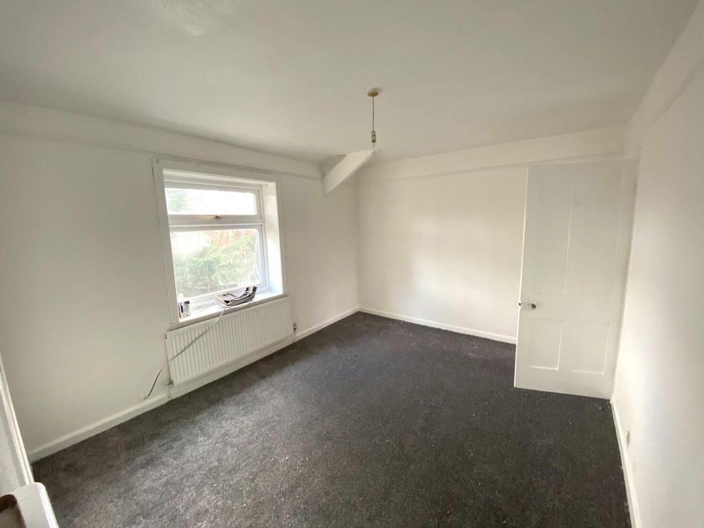 Property photo 2 of 15 Gallery