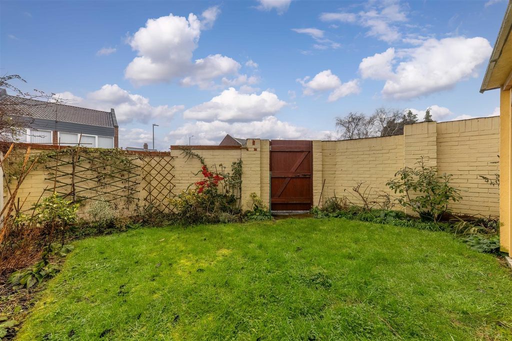 Property photo 2 of 13 Ba-7.Jpg