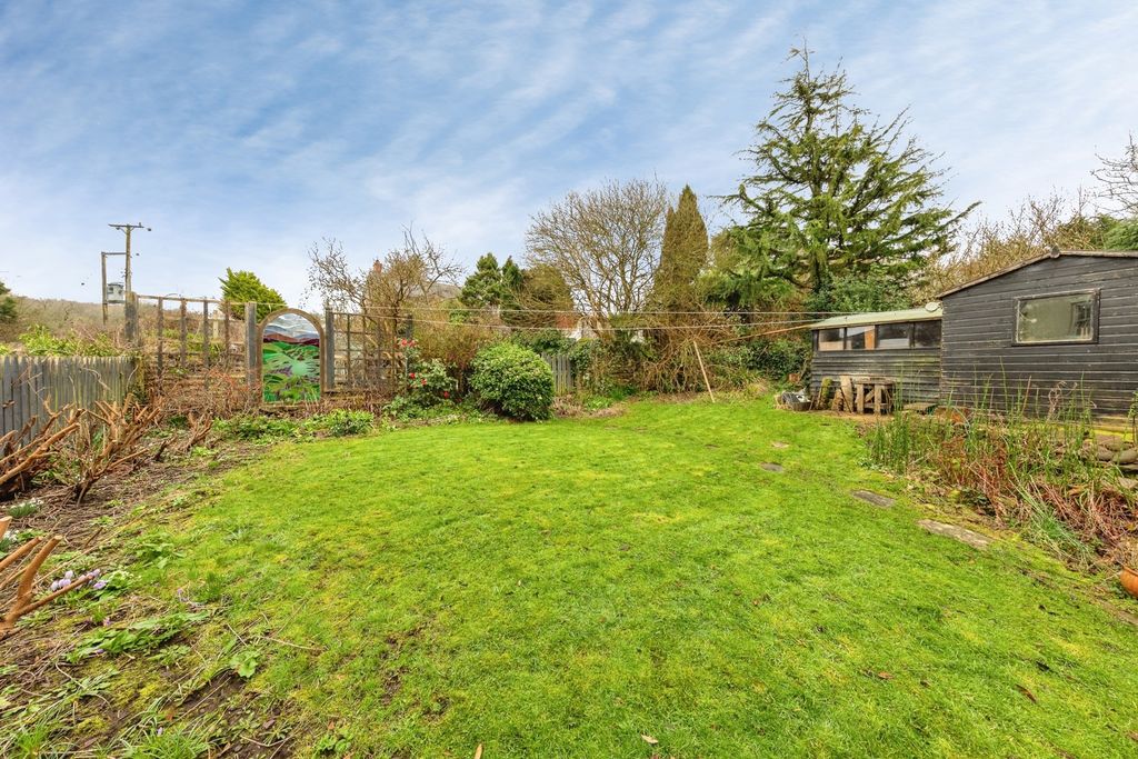 Property photo 2 of 40 Pbox-Img.Jpg