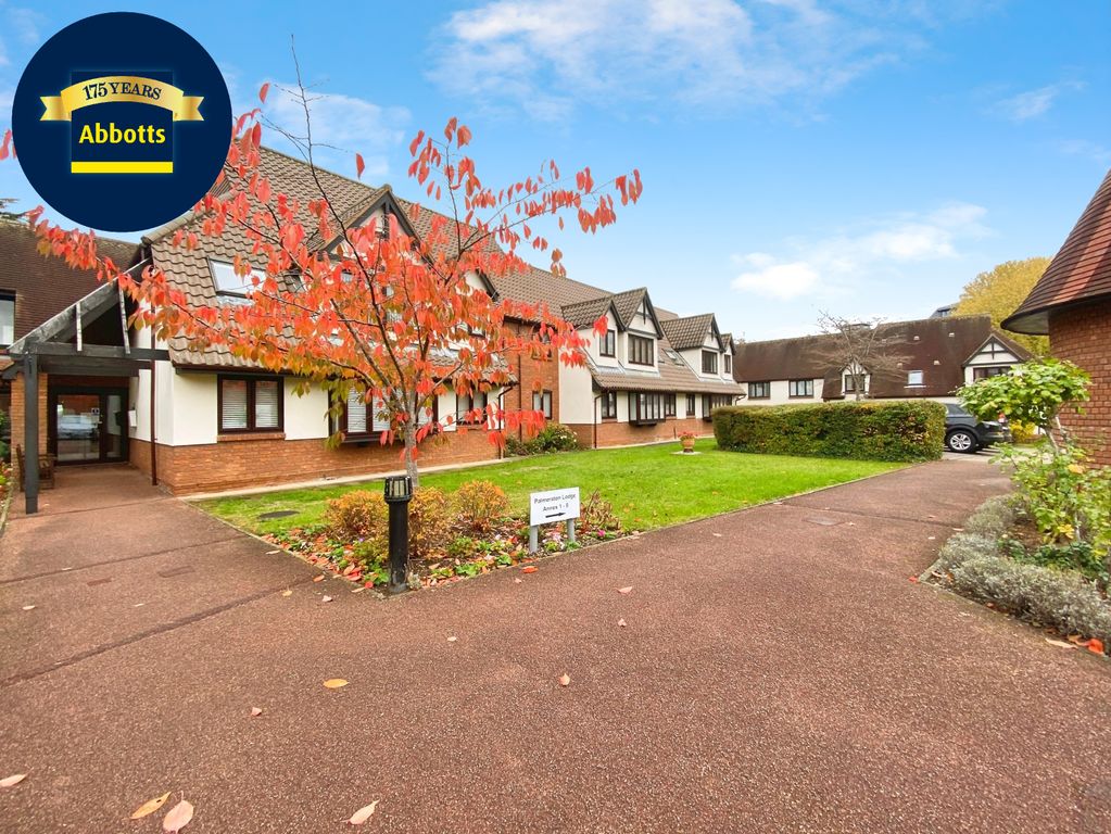 Property photo 1 of 9