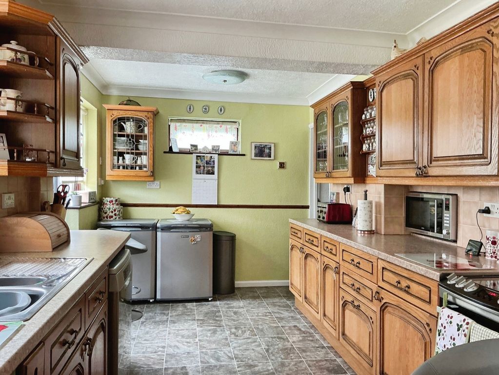 Property photo 3 of 13 Pbox-Img.Jpg
