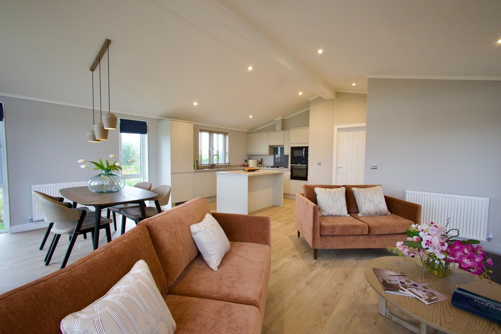 Property photo 3 of 20 Current Living Space H3 P4A