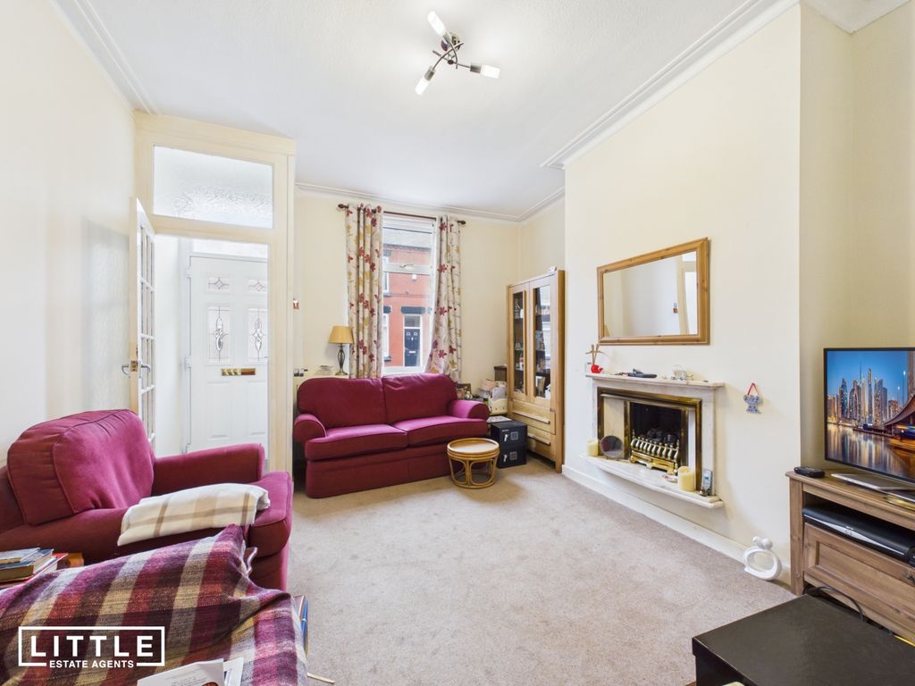 Property photo 3 of 16 Photo 10