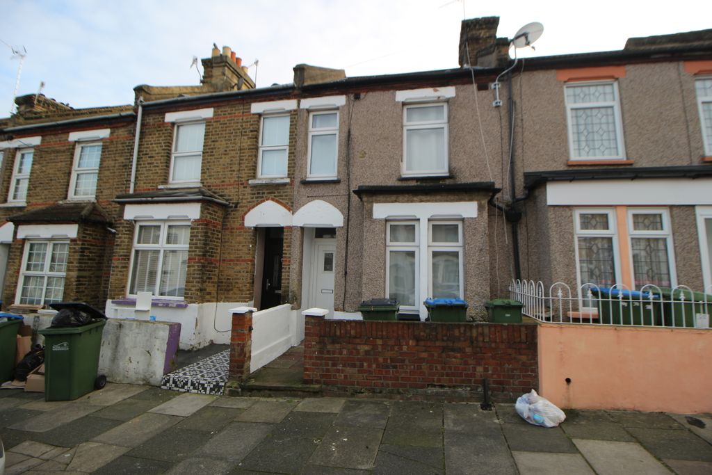 Property photo 1 of 1