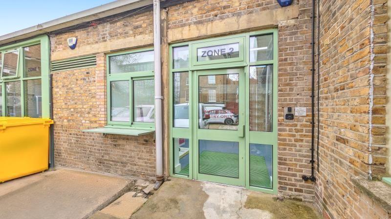 Property photo 3 of 8