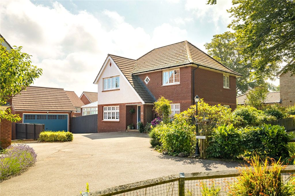 Property photo 1 of 47 Picture No. 60