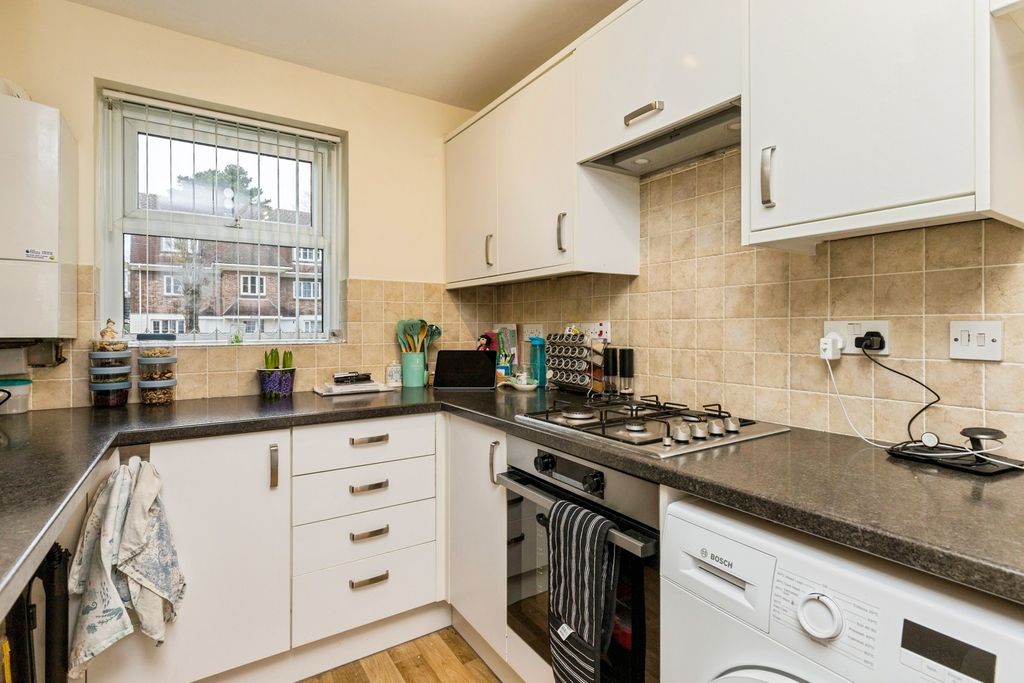 Property photo 2 of 17 Pbox-Img.Jpg