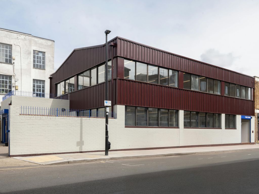 Property photo 1 of 11 Vynerstreet_Elevation2.Jpg