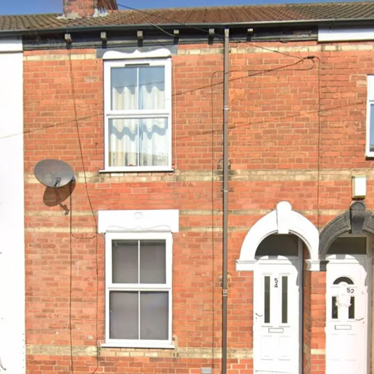 Property photo 3 of 9