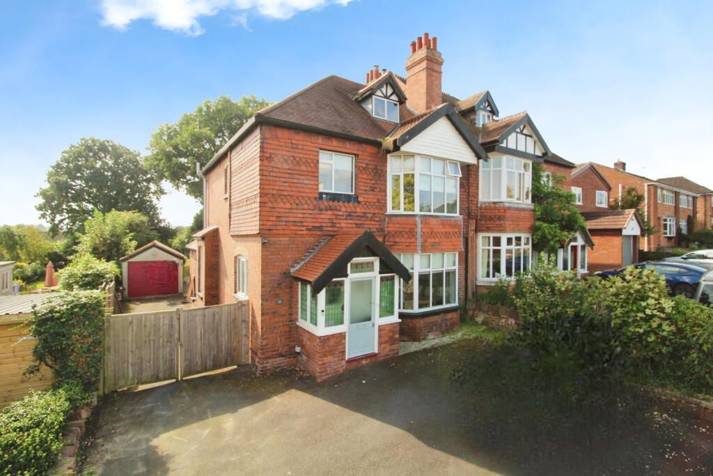 Property photo 2 of 26