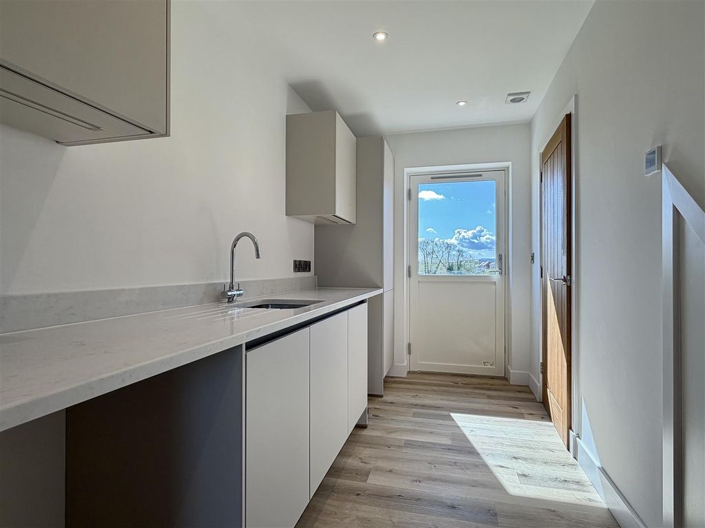Additional image 27 of 4 bed property for saleColdwells Road, Holmer, Hereford HR1