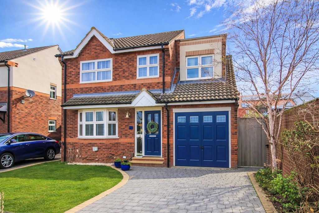 Property photo 1 of 22