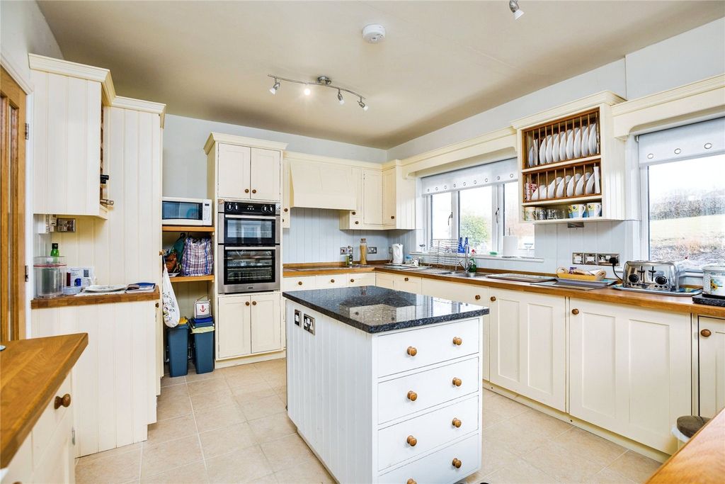 Property photo 3 of 35 Picture No. 03