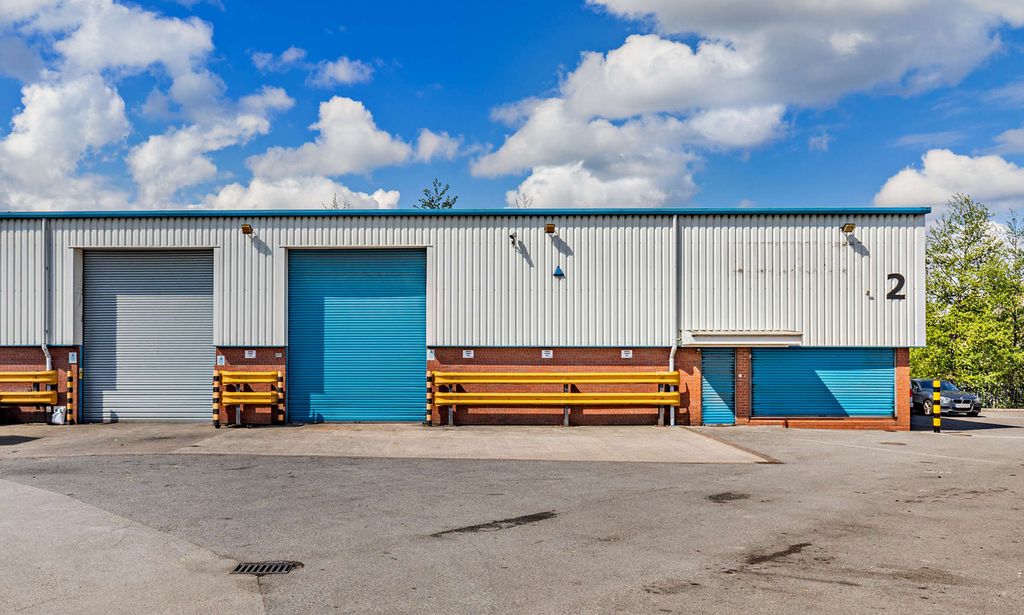 Property photo 1 of 5