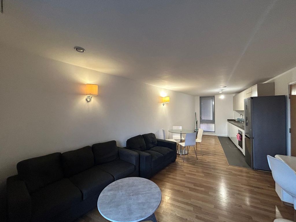 Property photo 3 of 11 Gallery