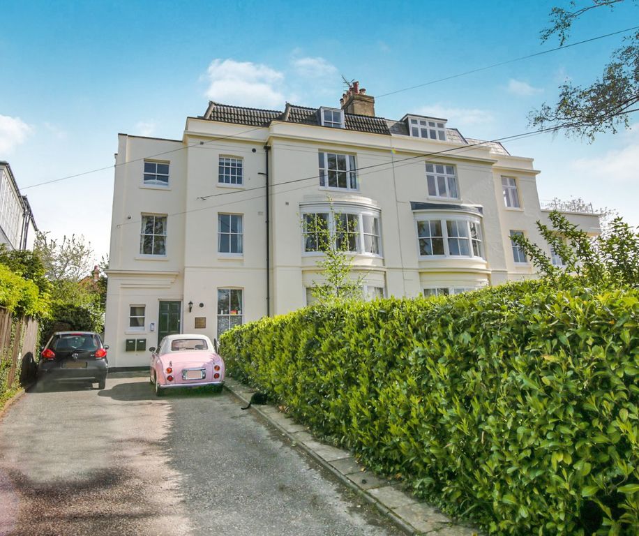 Property photo 1 of 6