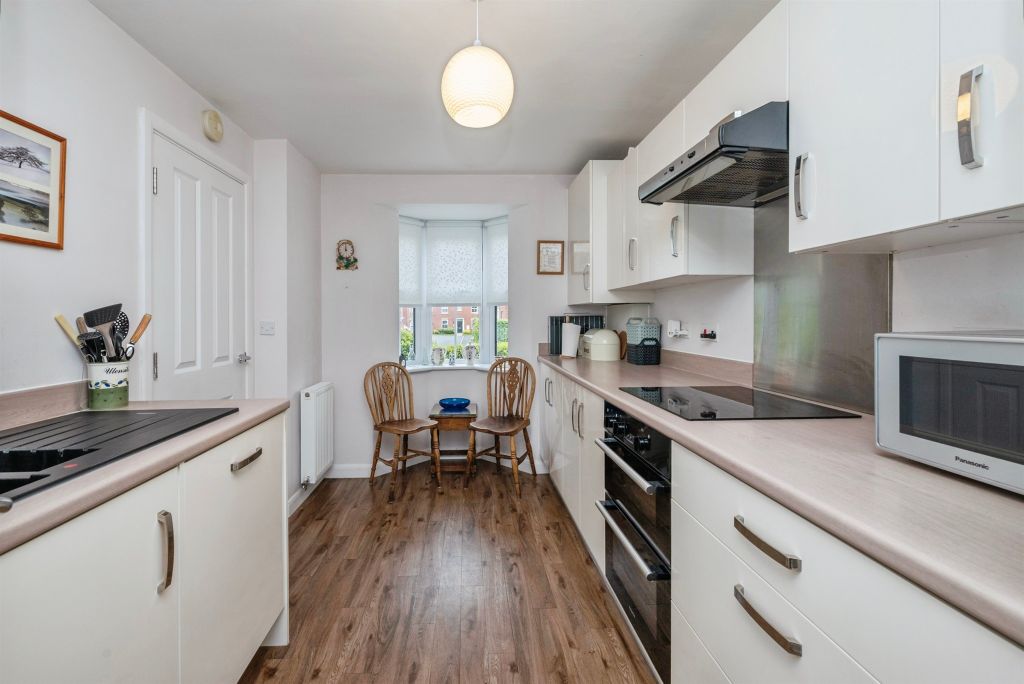 Property photo 3 of 18