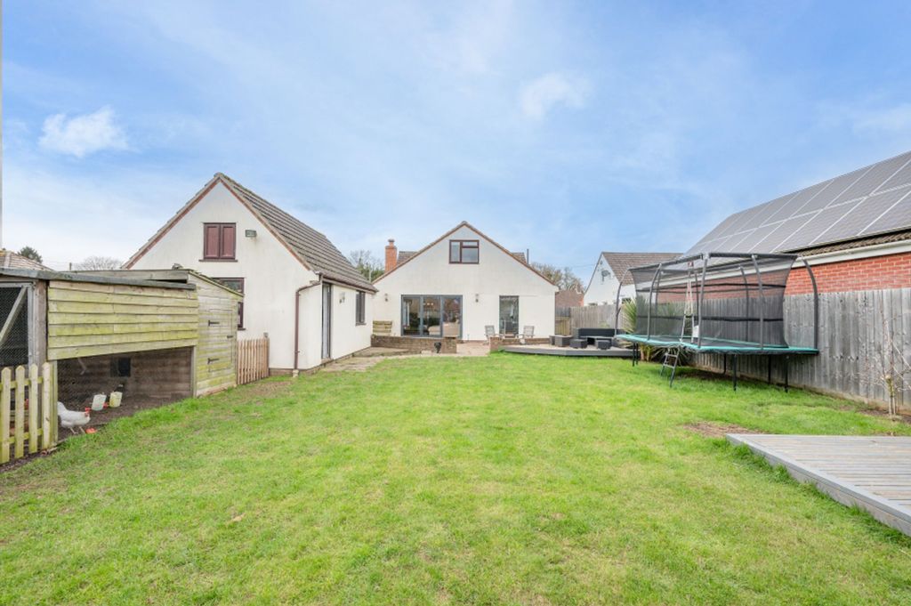 Additional image 18 of 4 bed property for saleSouthfield Drive, Leiston IP16