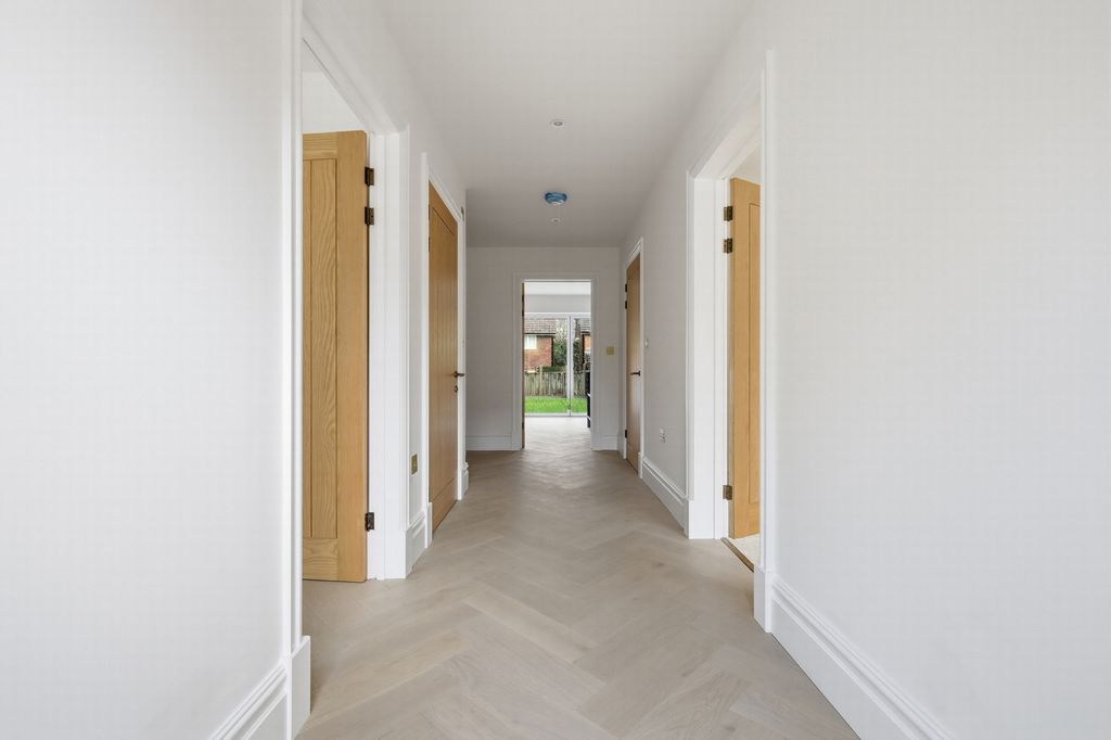 Additional image 14 of 4 bed detached house for saleThe Plain, Epping CM16