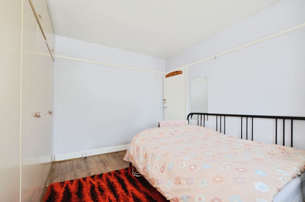 Additional image 11 of 4 bed terraced house for saleMollison Way, Edgware HA8