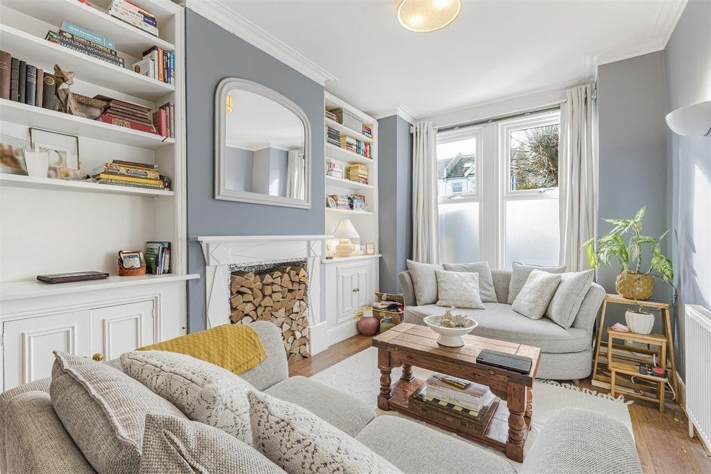 Property photo 1 of 10 Reception Room