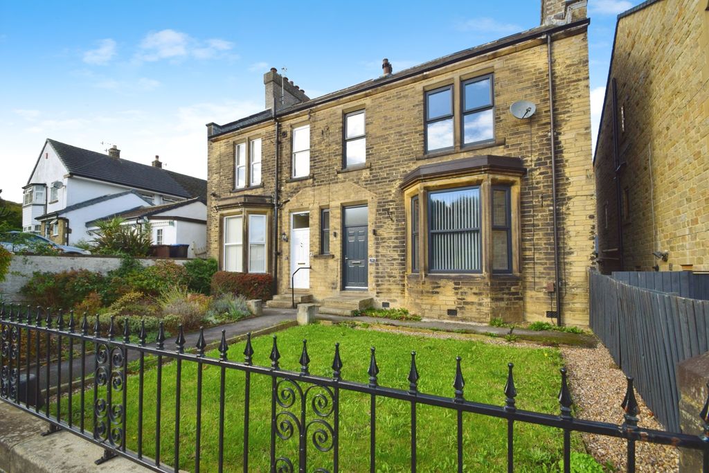 Property photo 1 of 28