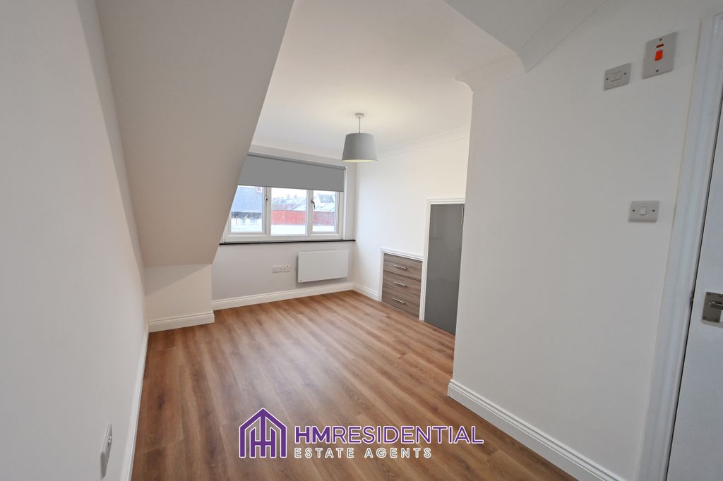 Property photo 1 of 5 1 Bedroom Apartment For Rent On Heaton Road, Heaton, Newcastle Upon Tyne, Ne6 1Sa From 07/07/2026 ££749.00 Pcm