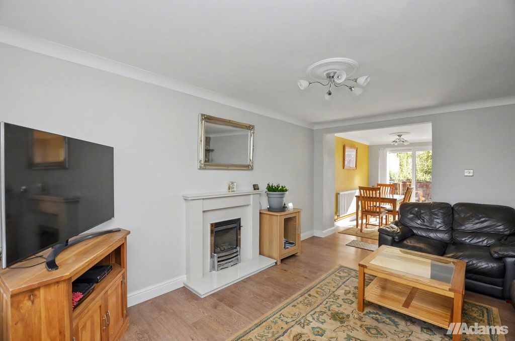 Property photo 2 of 22