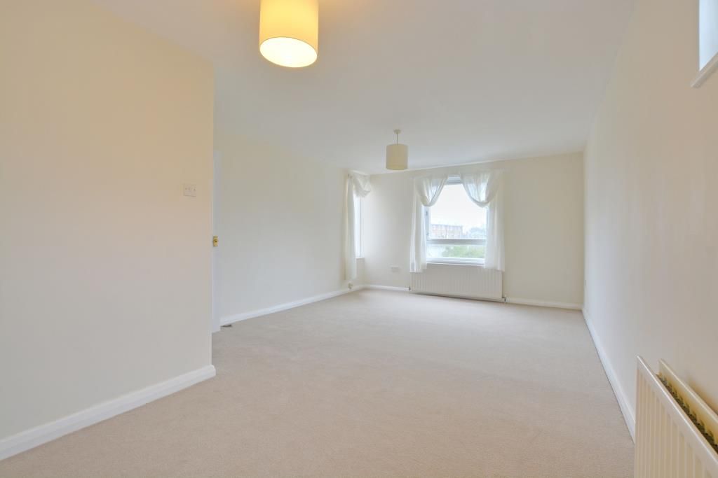 Property photo 3 of 6 Picture No.02