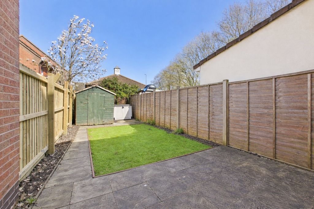 Property photo 2 of 7