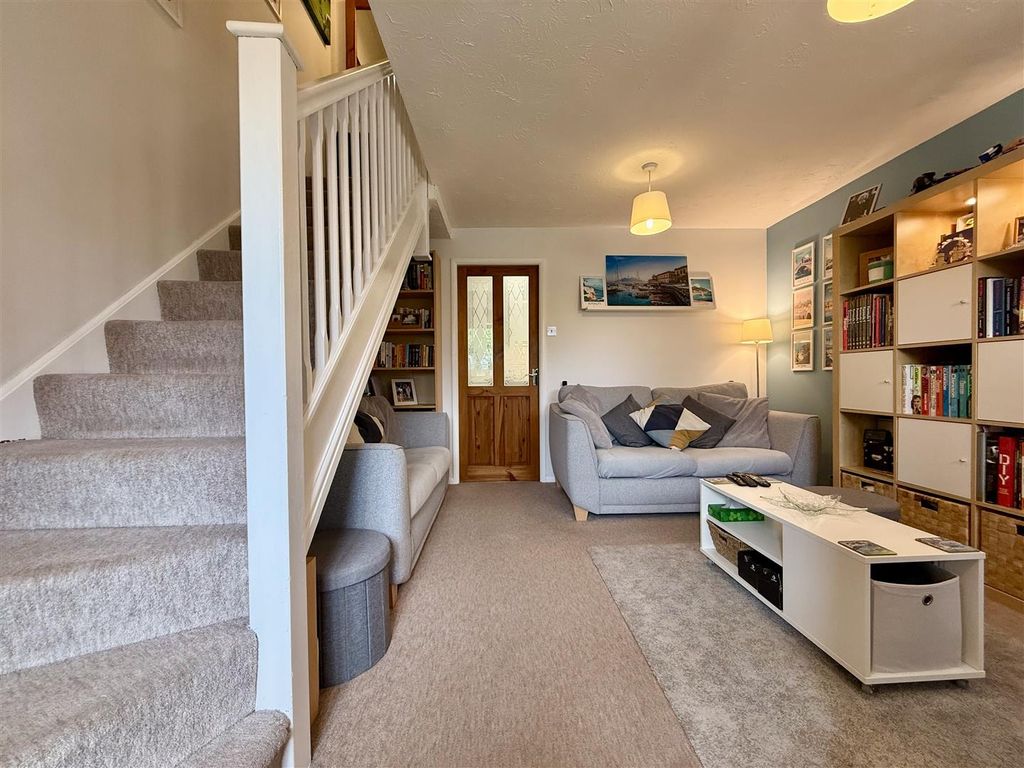 Property photo 3 of 16 3