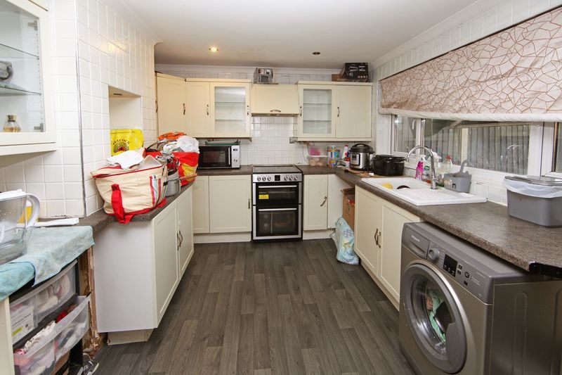 Property photo 3 of 9 Photo 3