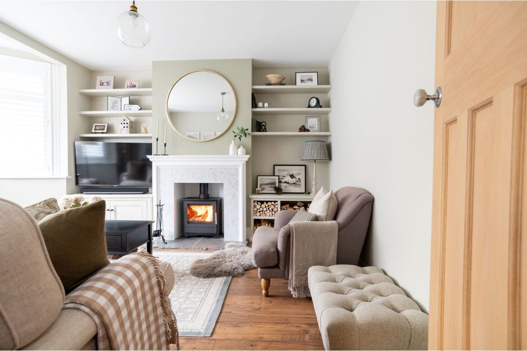 Property photo 1 of 23