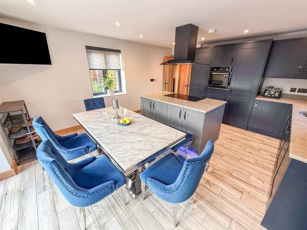 Additional image 16 of 4 bed detached house for salePenson Walls, Off Park Avenue, Oswestry SY11