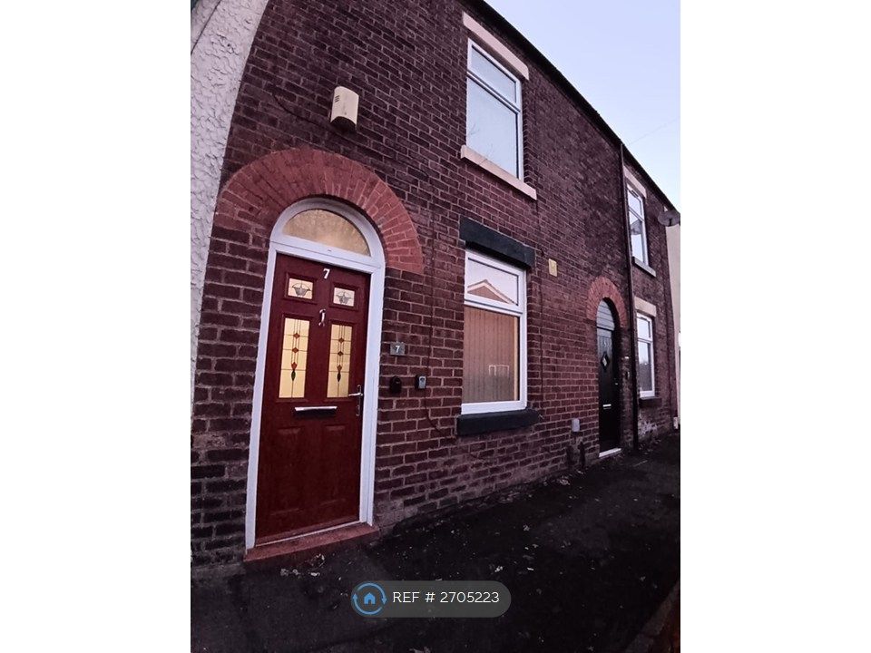 Property photo 2 of 20