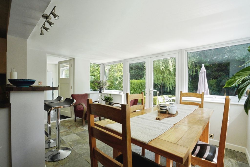 Property photo 3 of 27 Dining Room