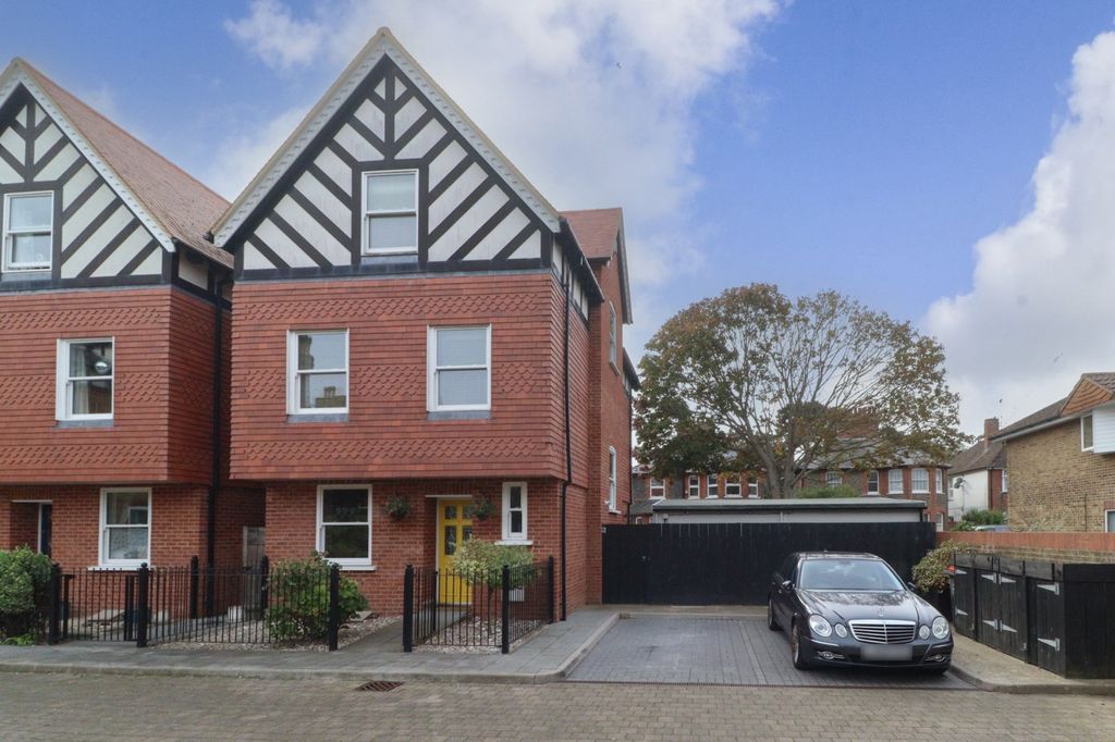 Property photo 1 of 20 Picture 1