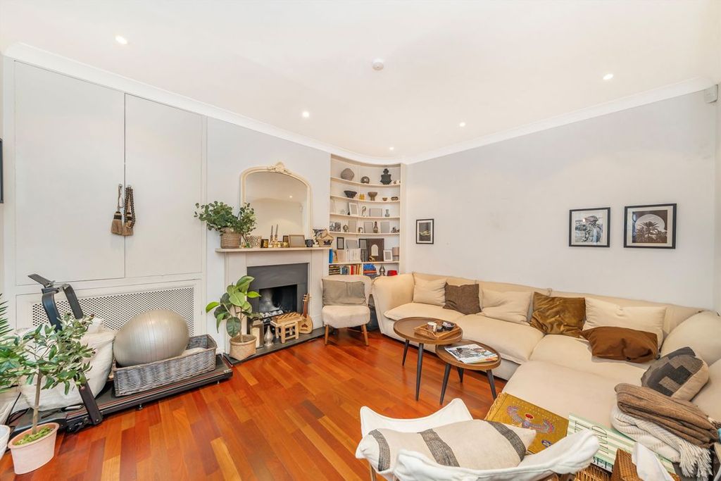 Property photo 1 of 9