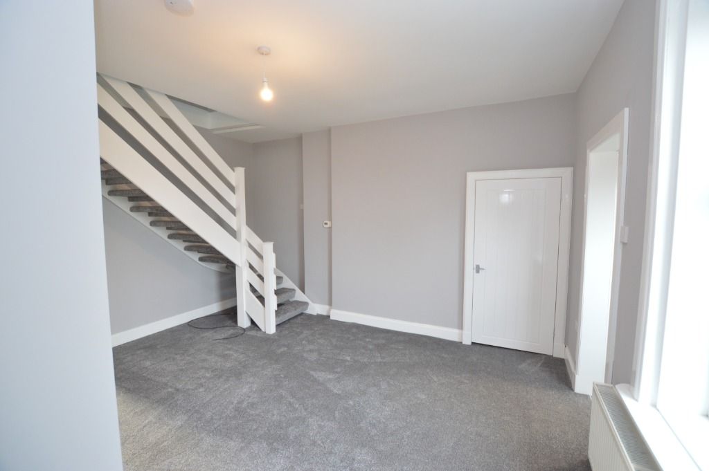 Property photo 2 of 9 Photo 2