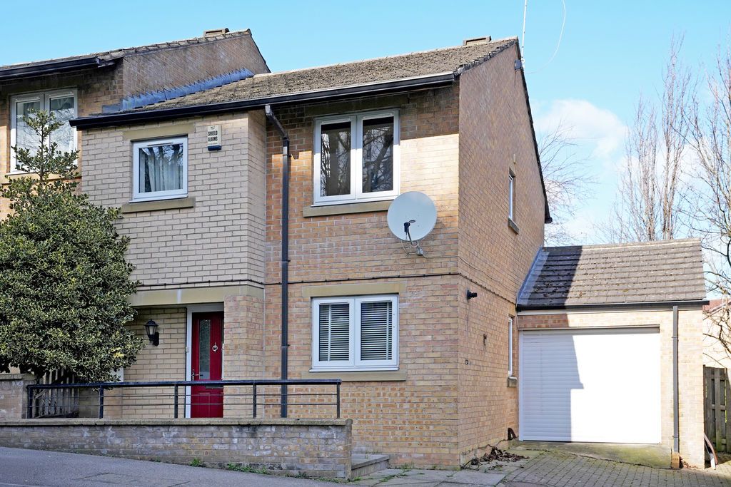 Property photo 2 of 29 Front