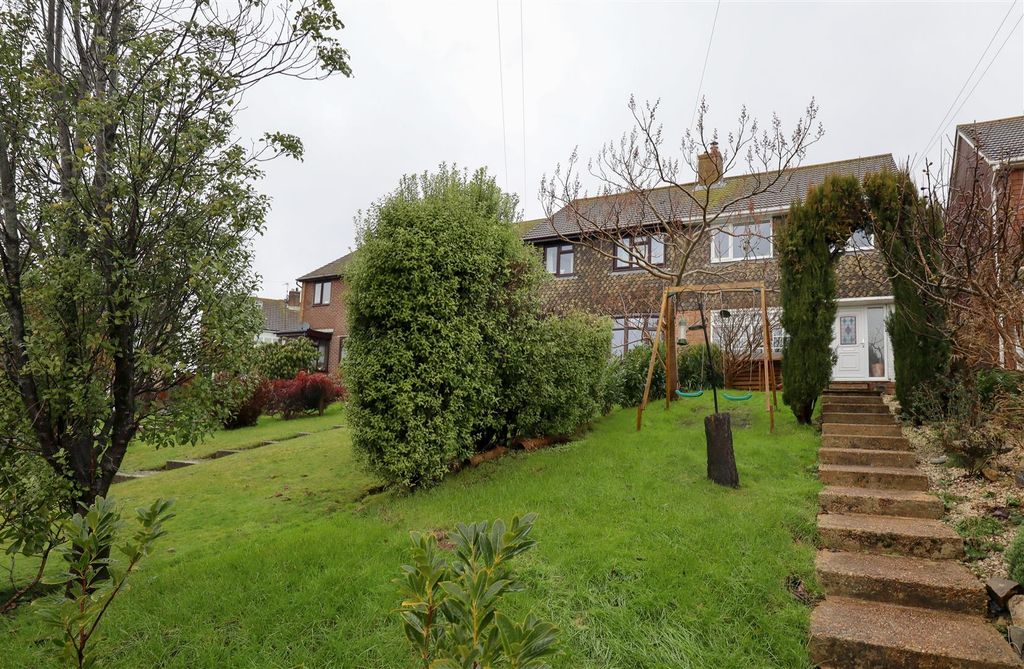 Property photo 1 of 11 Img_1322.Jpg