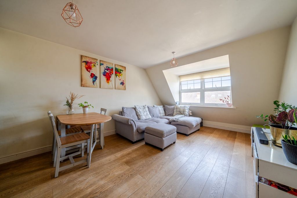 Property photo 1 of 15 Picture No. 06