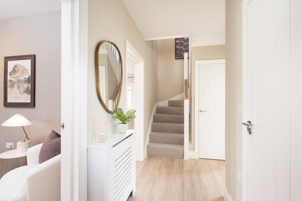 Property photo 2 of 16 Knightwood Chase, Fordingbridge