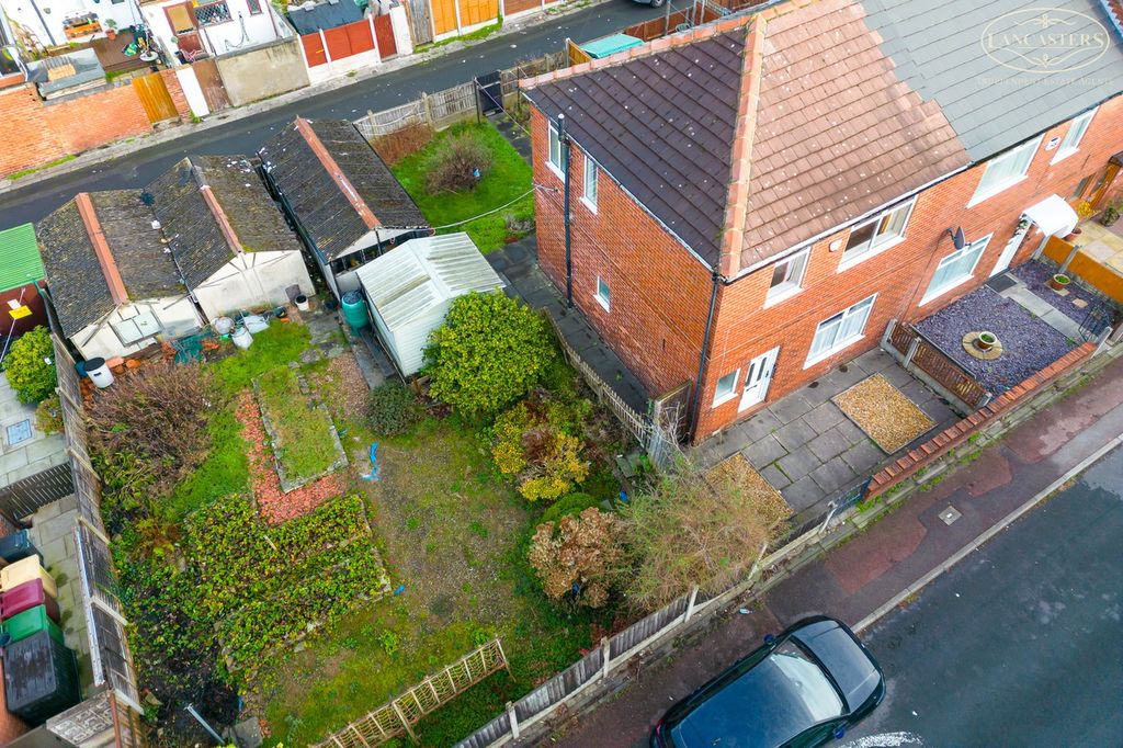 Property photo 1 of 18 Plot