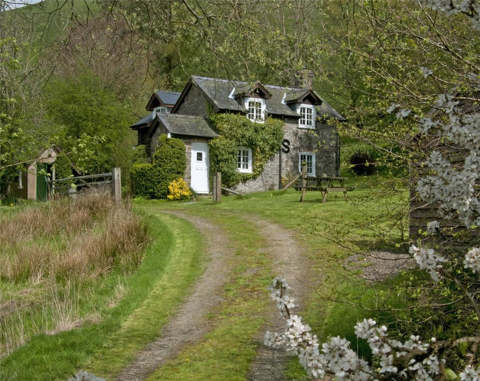 Property photo 1 of 13 Picture No. 12
