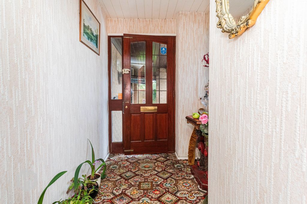 Property photo 3 of 33 Picture No. 11