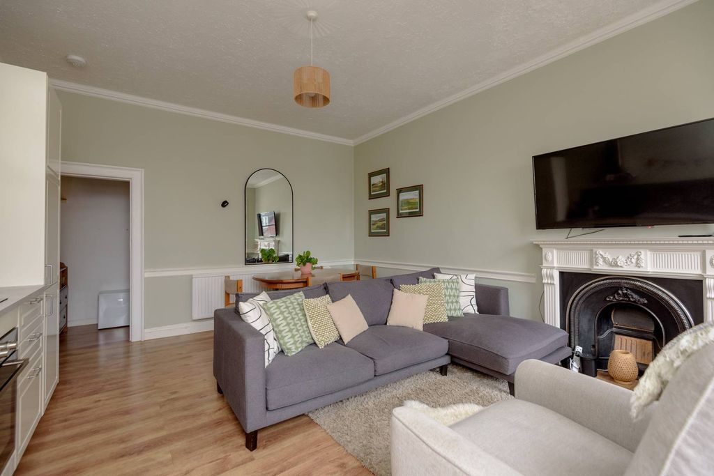 Property photo 2 of 19 Property Image 2