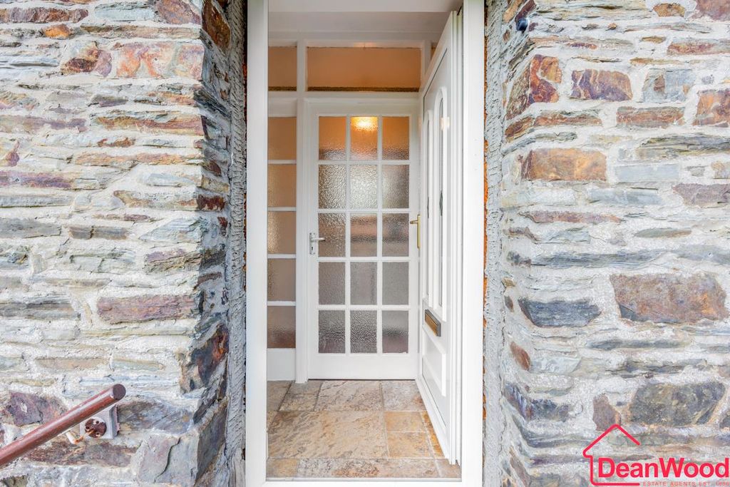 Property photo 2 of 28 No-02.Jpg